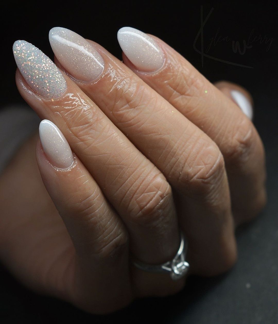 Milky Glitter Nails