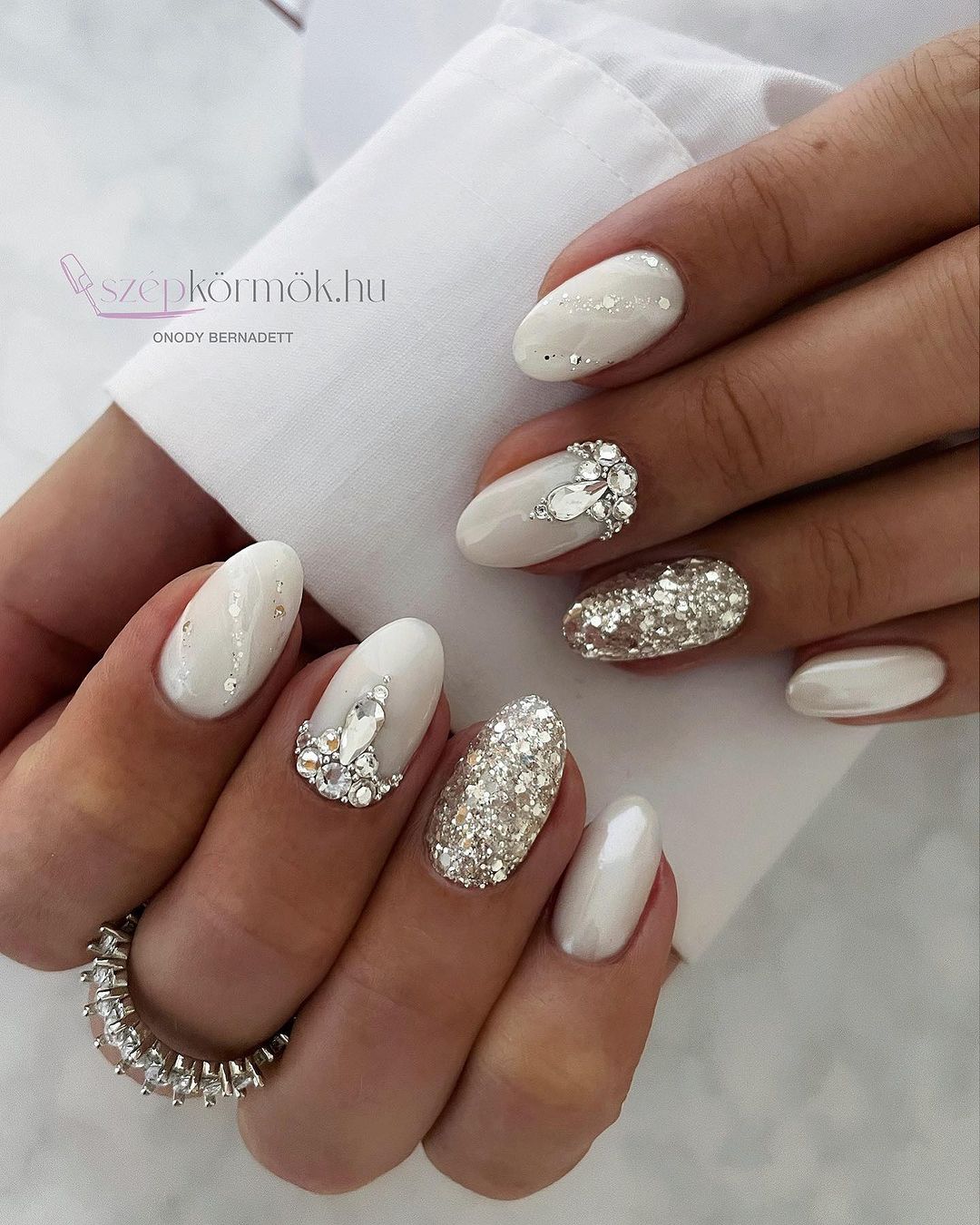 Milky White With Diva Silver Glitters