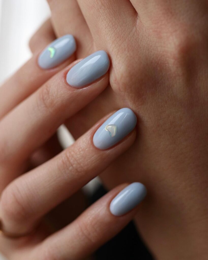 baby blue nails