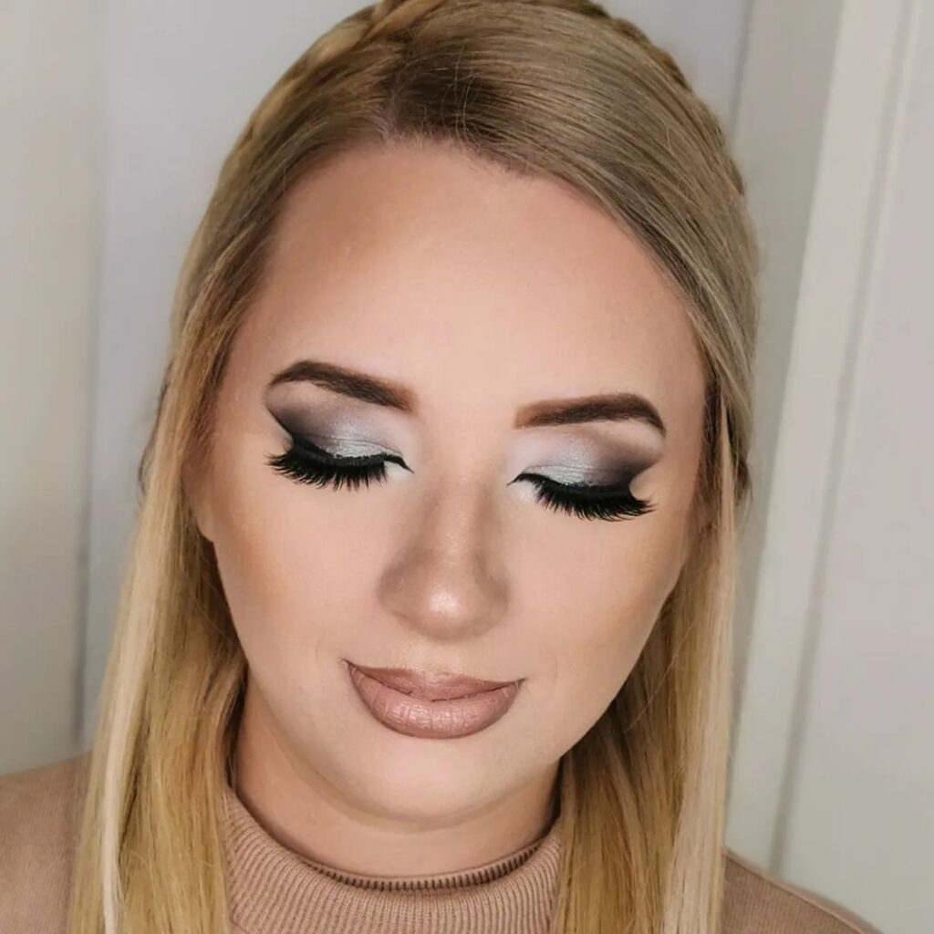 subtle silver makeup look for prom