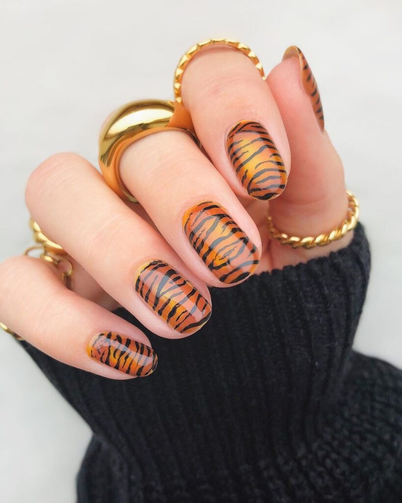 unhas de tigre