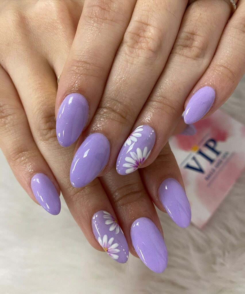 Purple Daisy Nails
