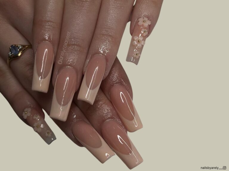unhas nude