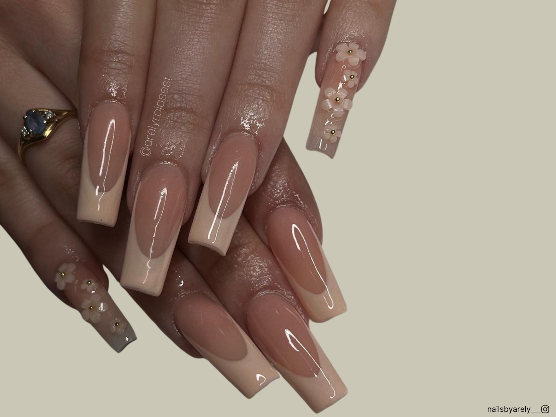 These 20 Nude Nails Are A Minimalistic Trend Sweeping Social Media