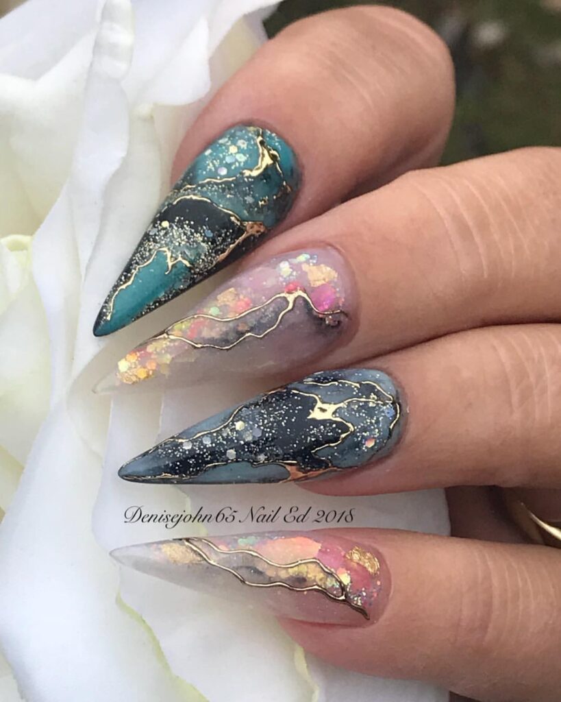 blue marble acrylic nails