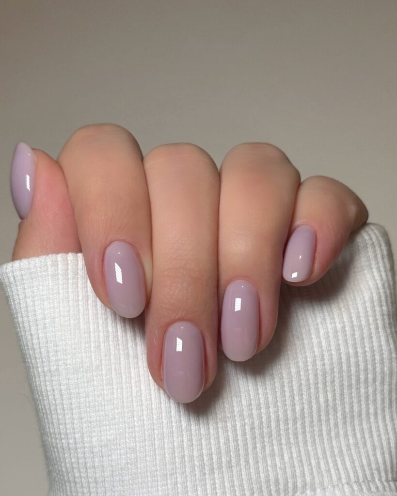 dreamy lilac russian manicure