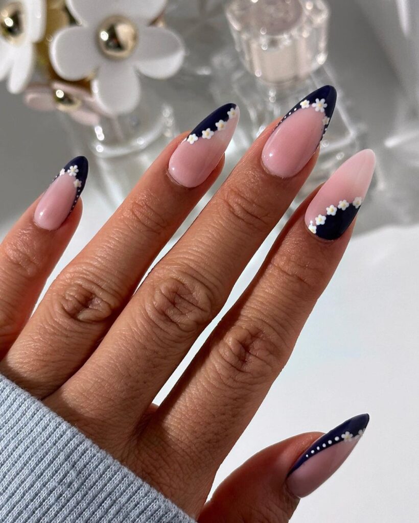 navy blue spring almond nails