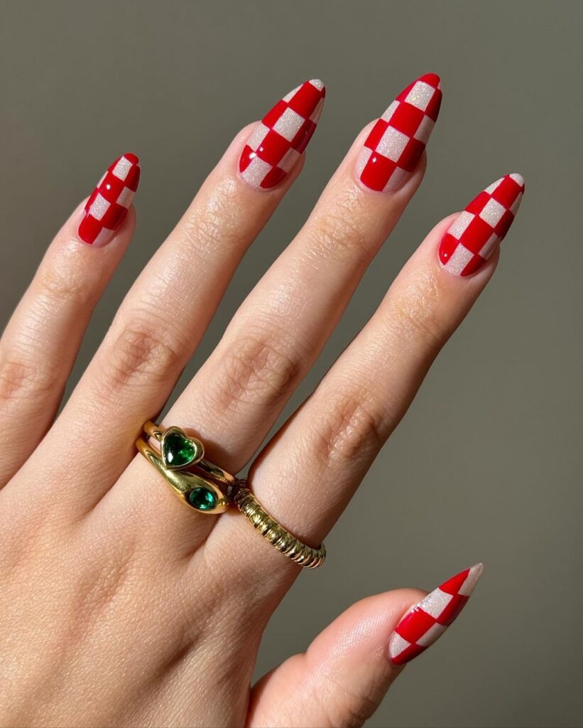 red checkered nails