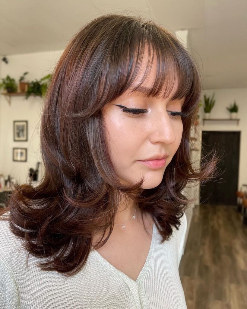 super wispy bangs on flipped out bangs
