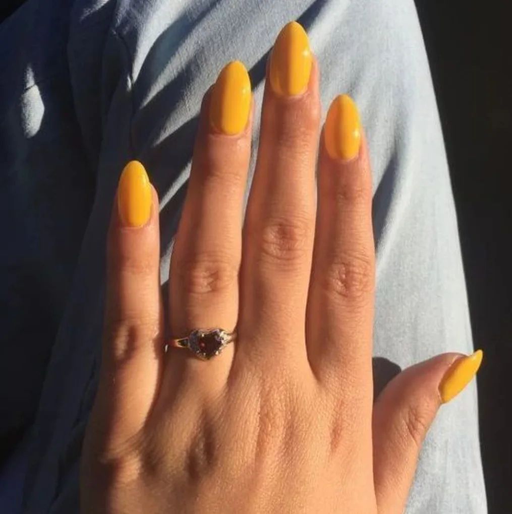 almond yellow nails