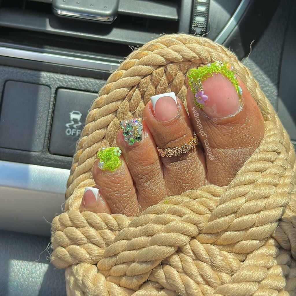 green spring toe nail color
