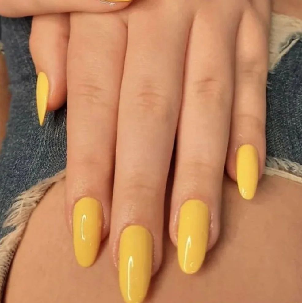 squoval yellow nails