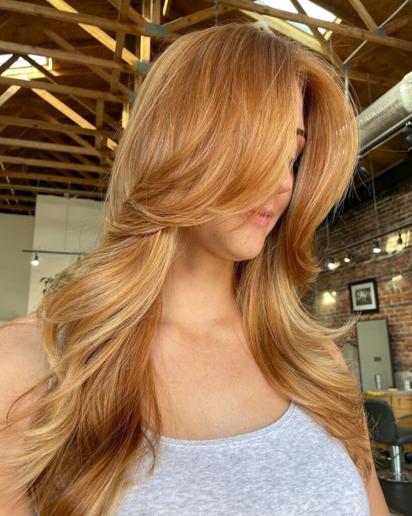 strawberry blonde blowout