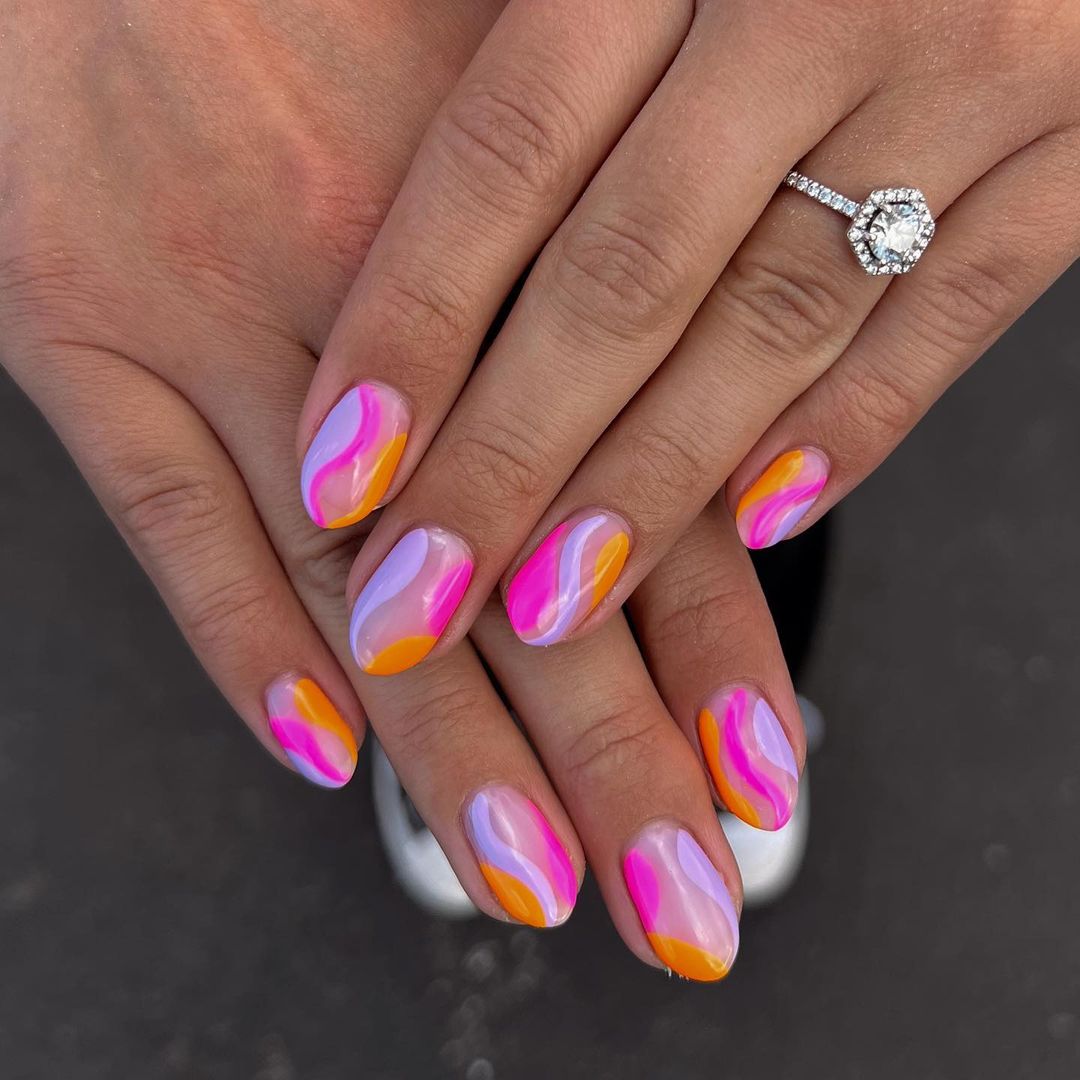 unhas de três tons