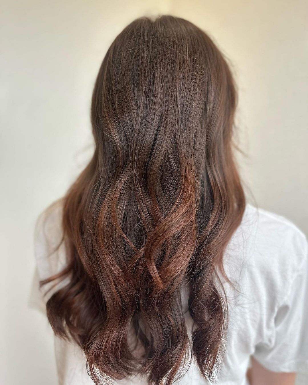 chocolat au lait cheveux auburn