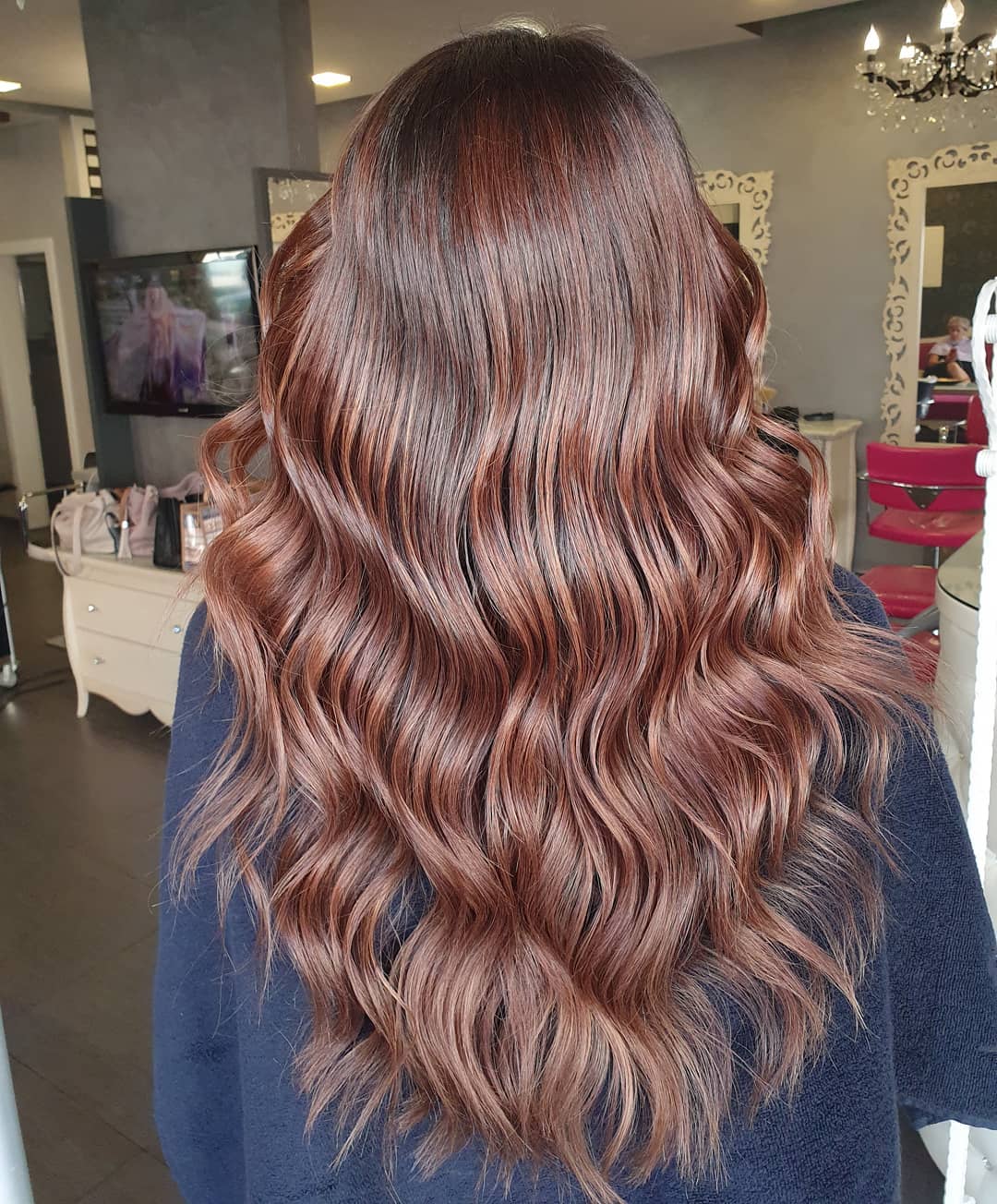 chocolate auburn hair with cool babylights