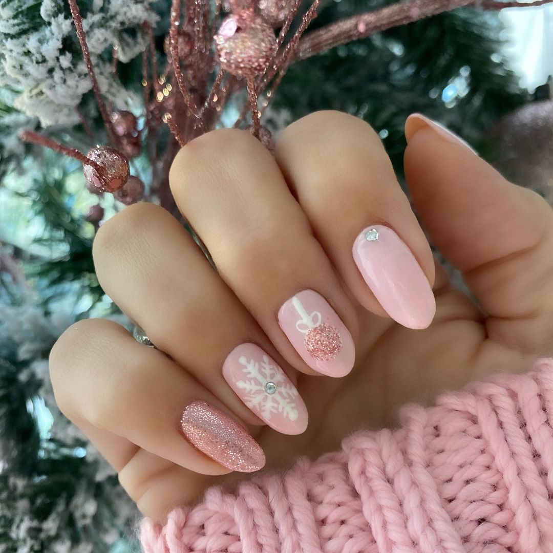 uñas rosa navidad