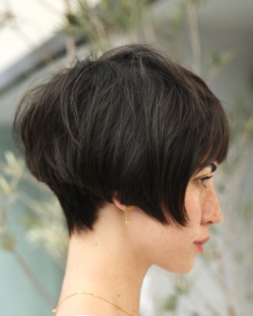 a-line short french bob