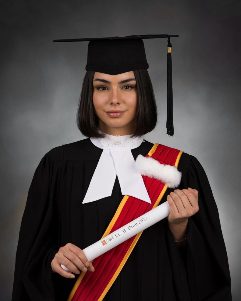 coupe rase pour la remise des diplômes