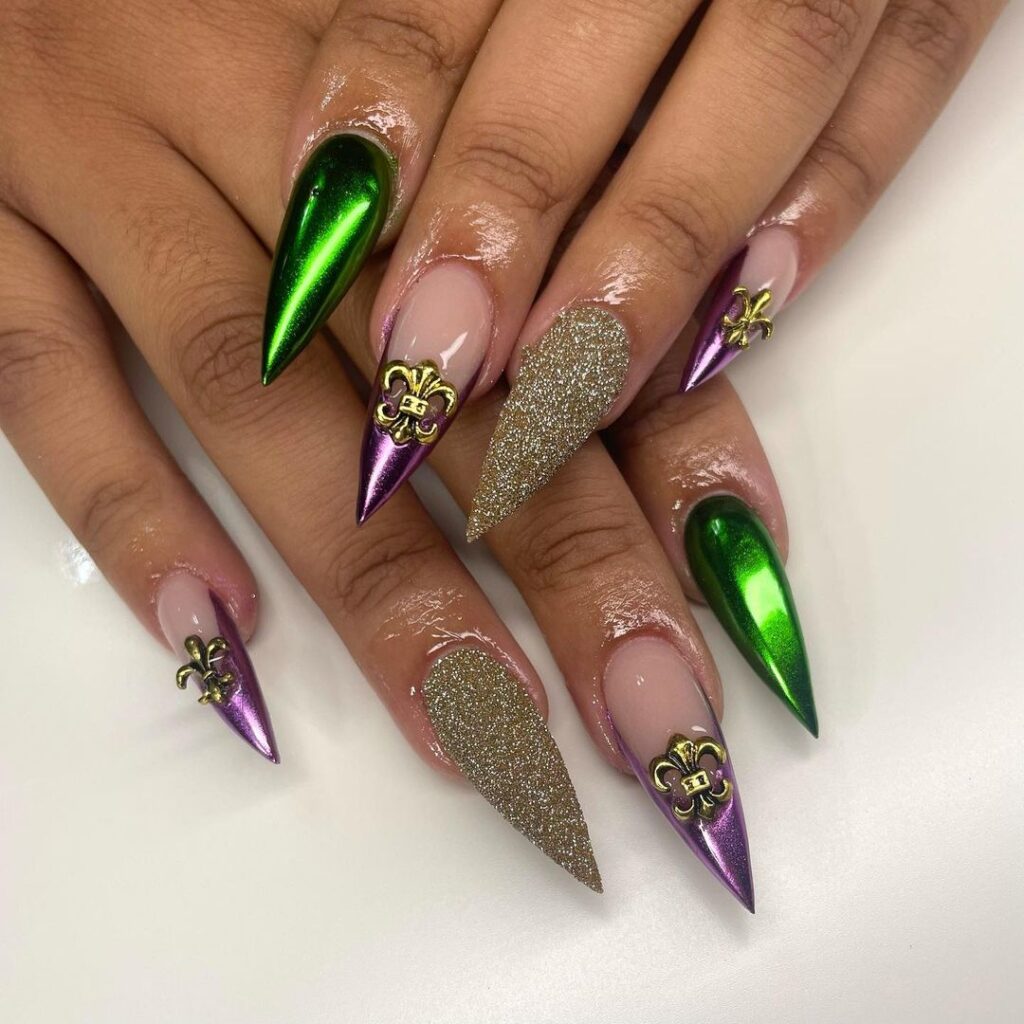 chrome and glitter baddie nails