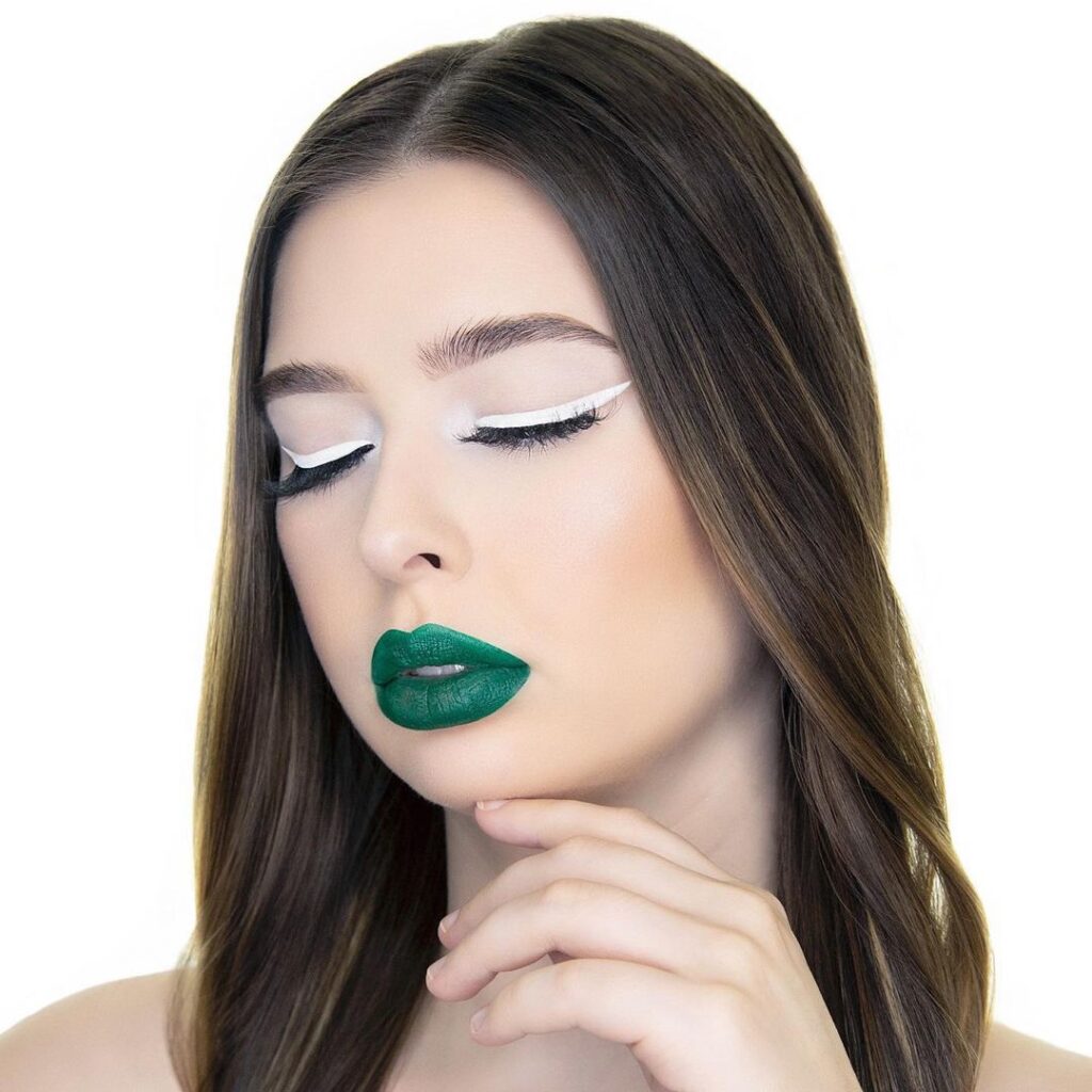 emerald green lipstick 2