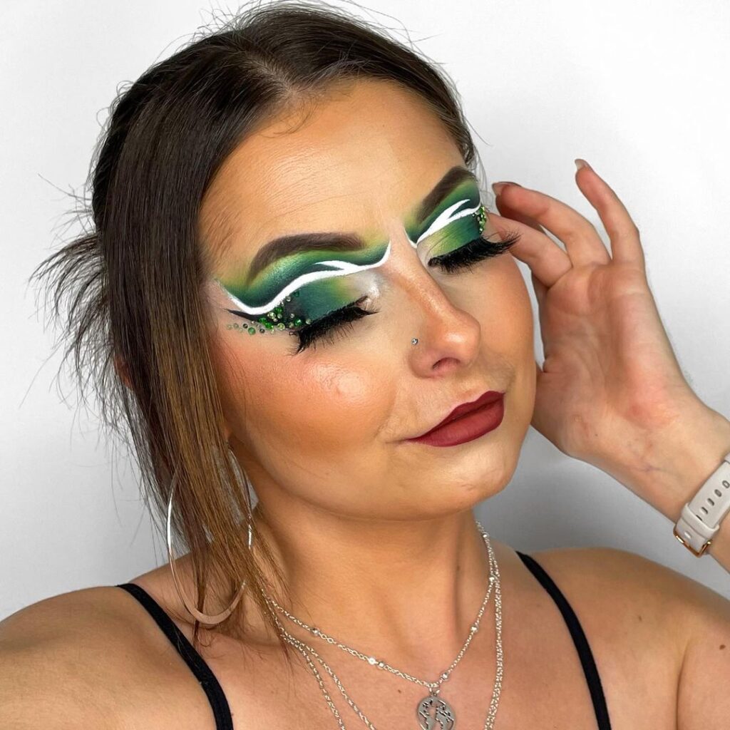 emerald green makeup art