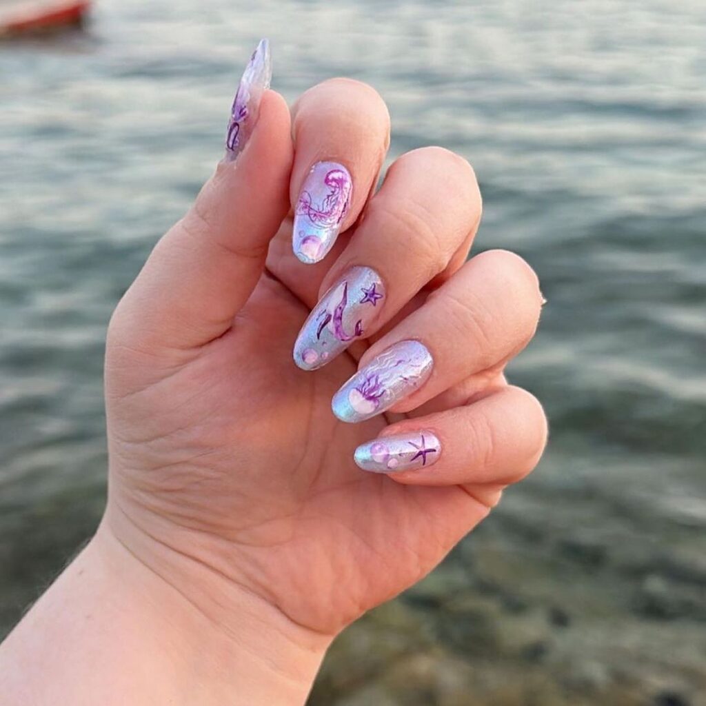 lilac sea nails