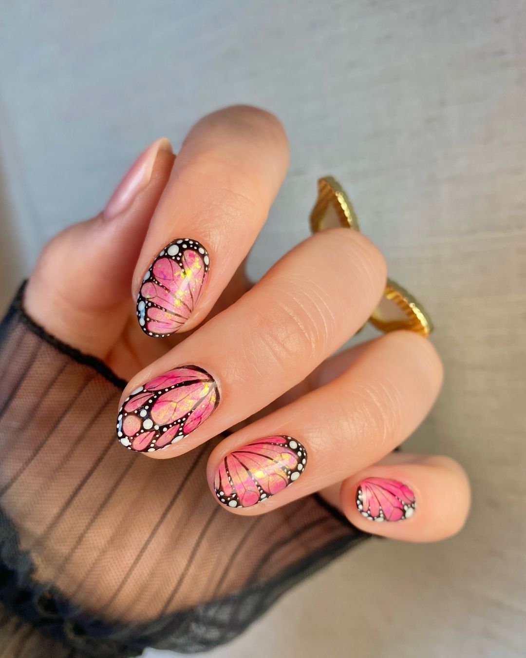 uñas ala de mariposa mariposa