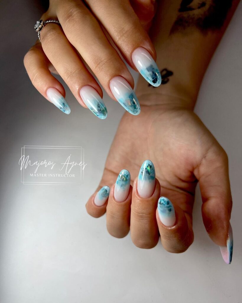 ombre sea nails