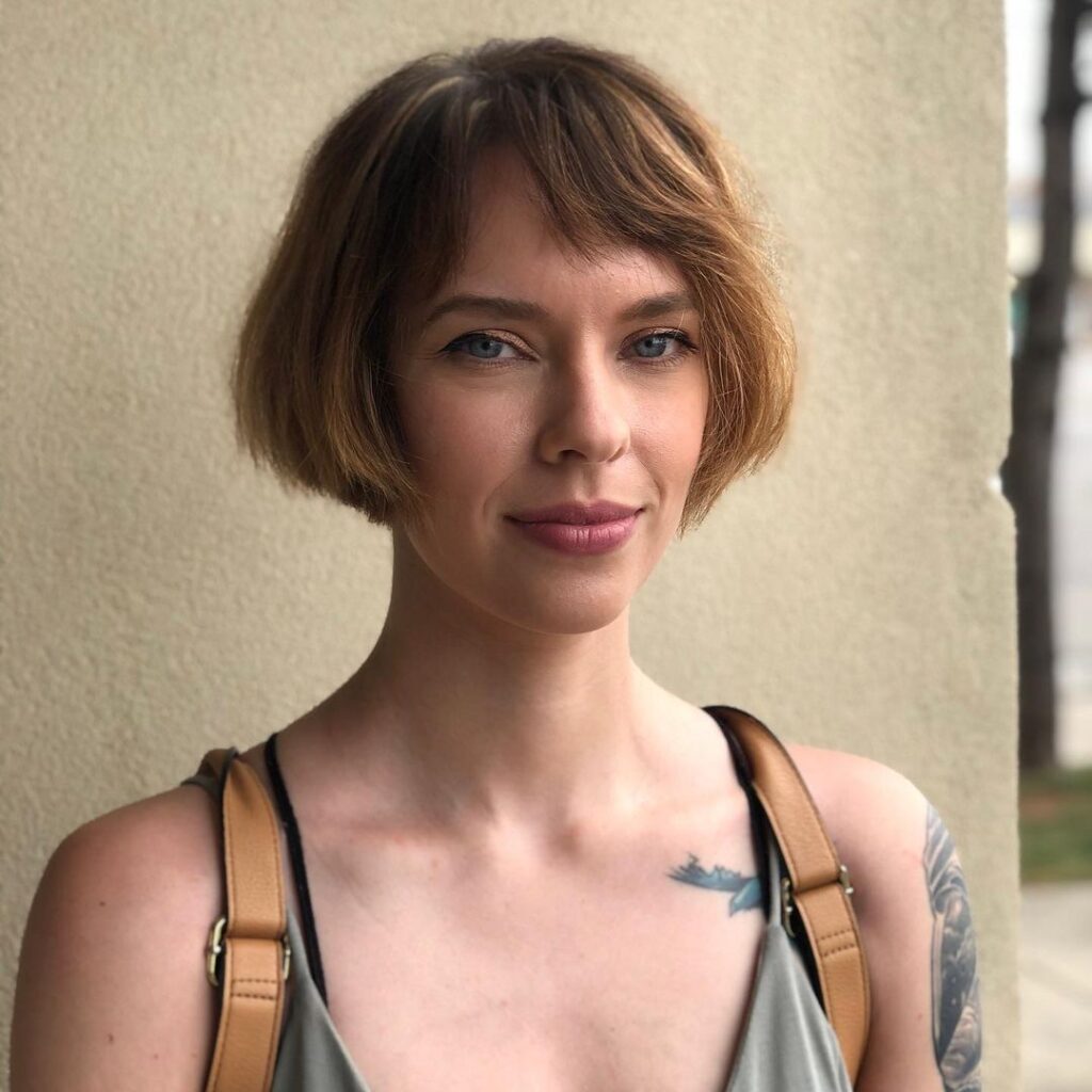 short french bob with side bangs