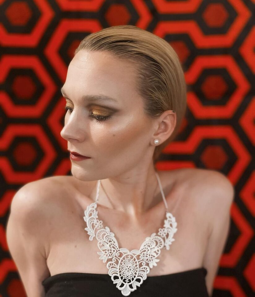 22 Hairstyles For Short Hair That Will Solve Your Styling Dilemmas
