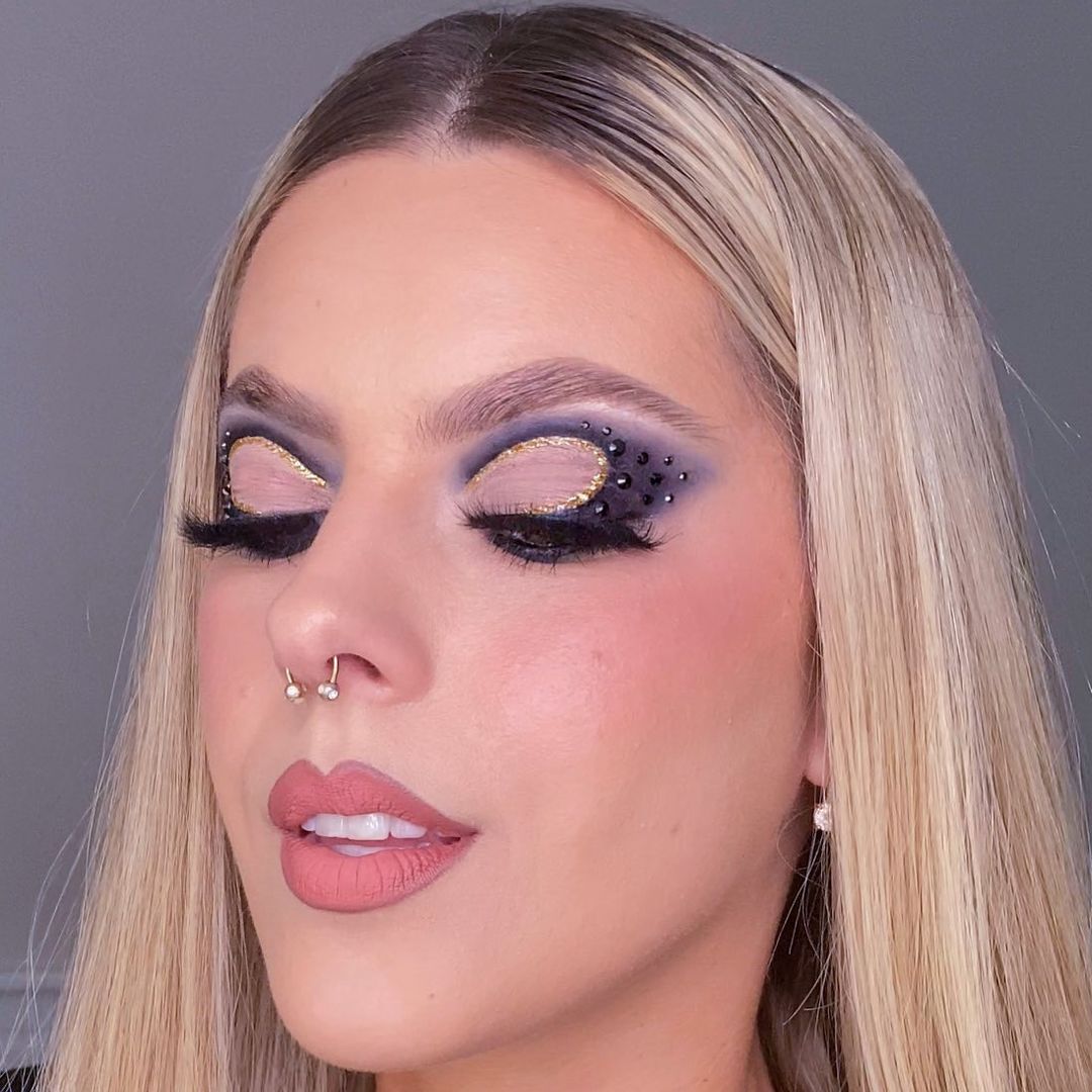 trucco smokey per occhi con strass