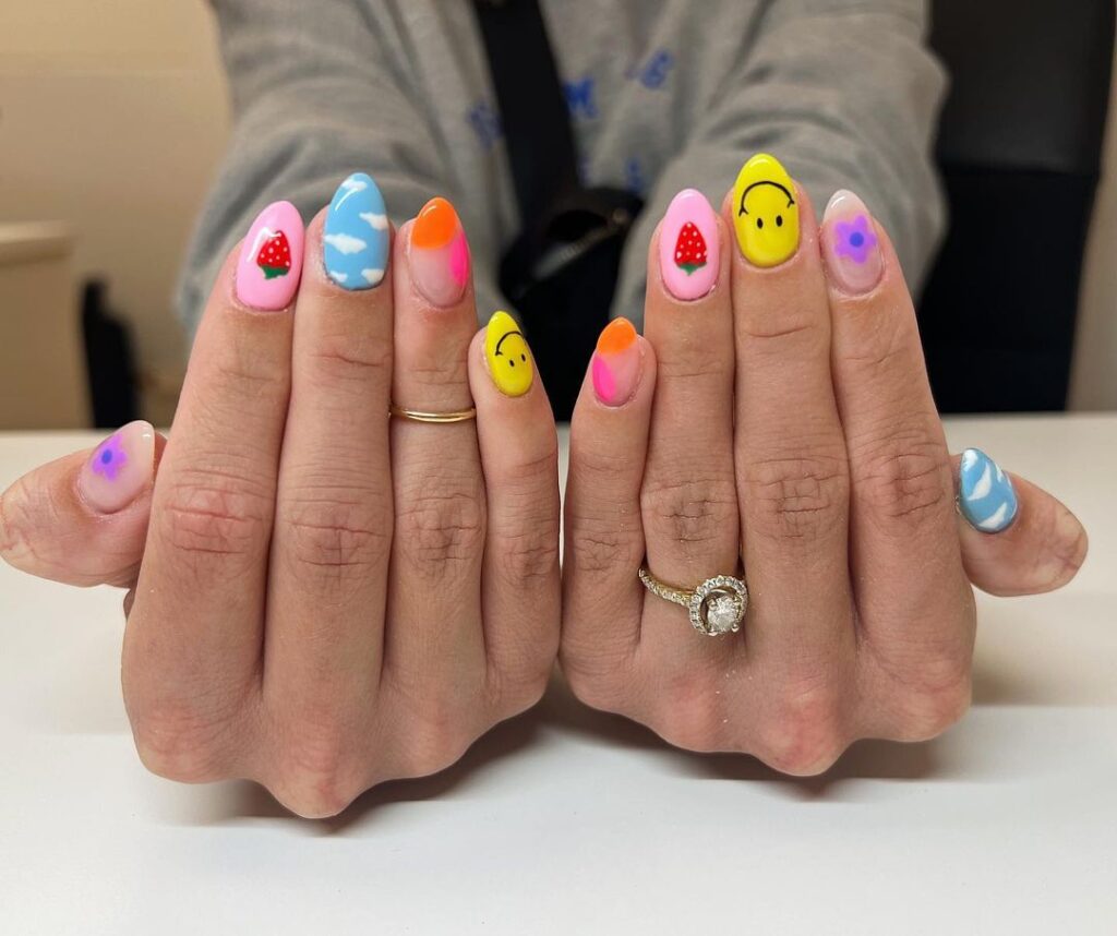 summer colorful nails