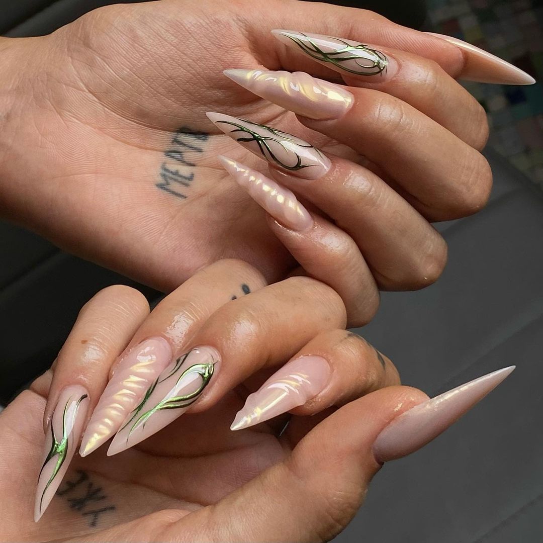 vine fairy nail art