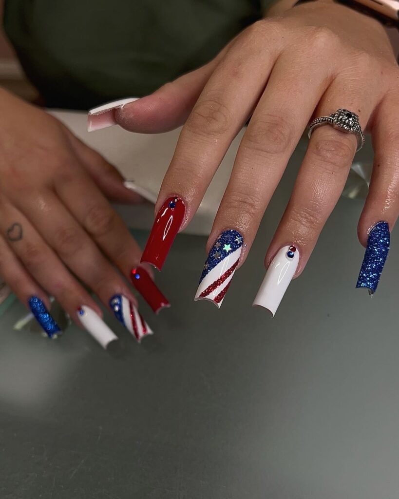 baddie 4th of july nails