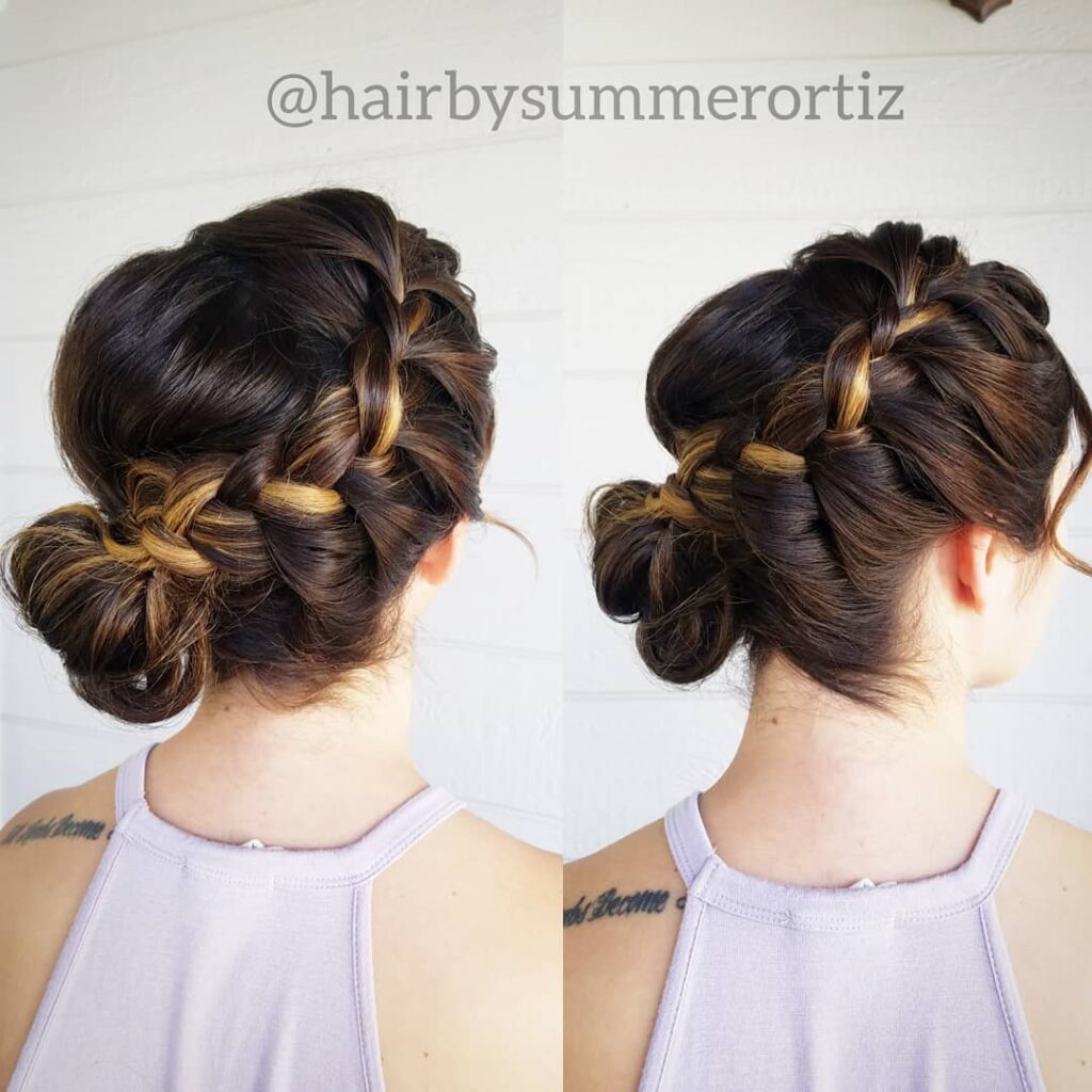 treccia in pizzo con chignon laterale