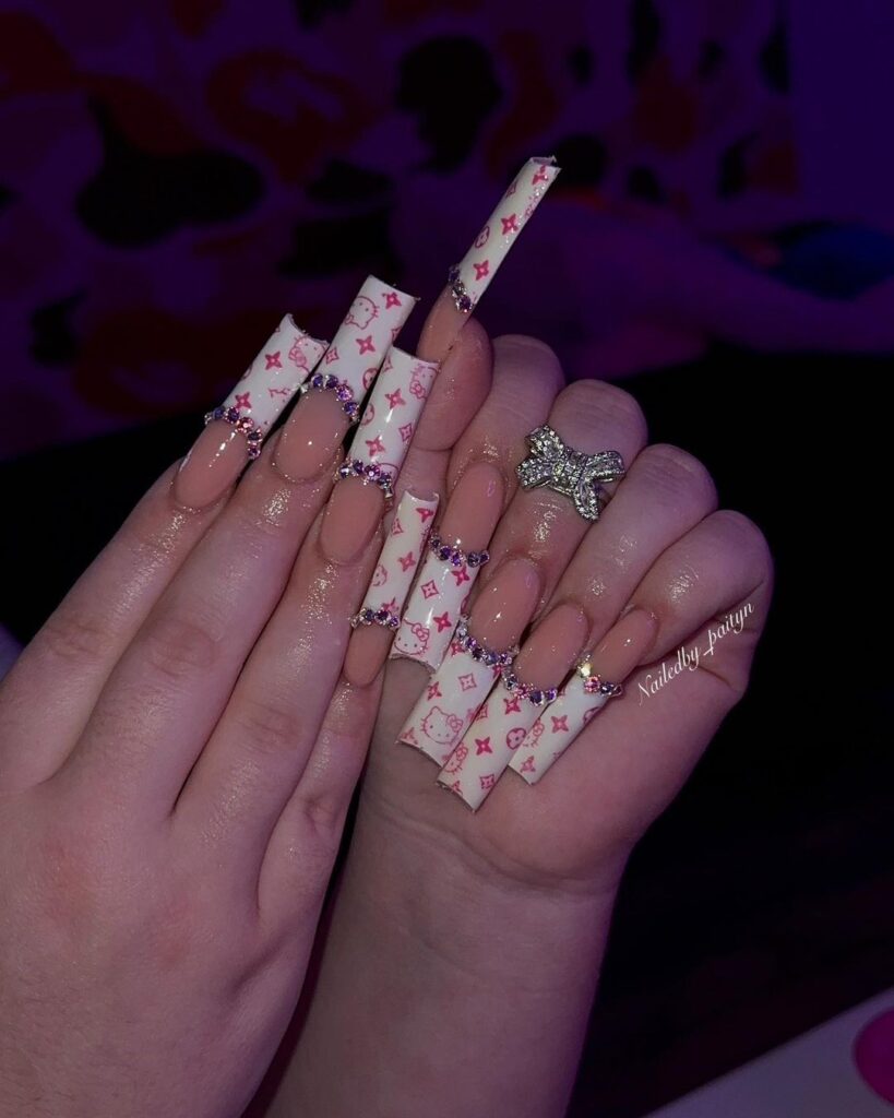 Lv 90s french tips