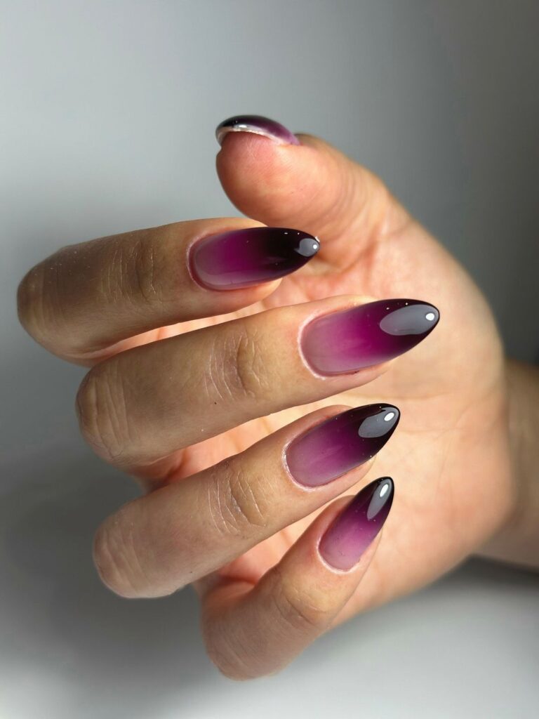 ombre berry nails