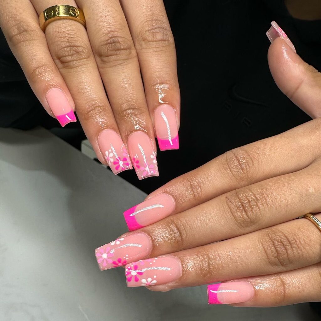 rose 90s french tips