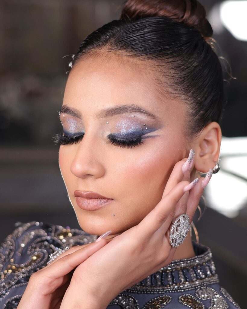 sharp winged smokey silver eye makeup