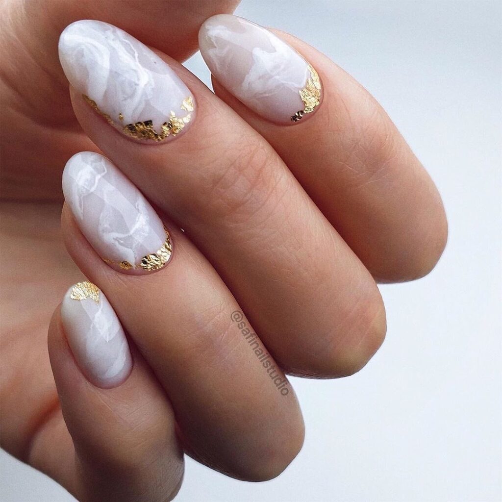 short clean marble nails