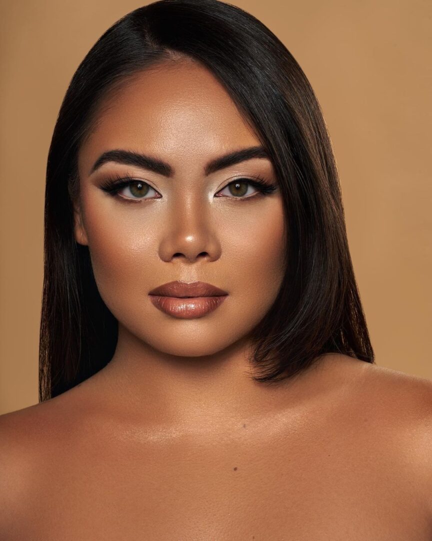 Soft Nude Makeup Is The Minimalist Trend Of The Season