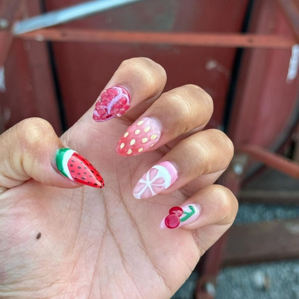 ongles fruités d'été