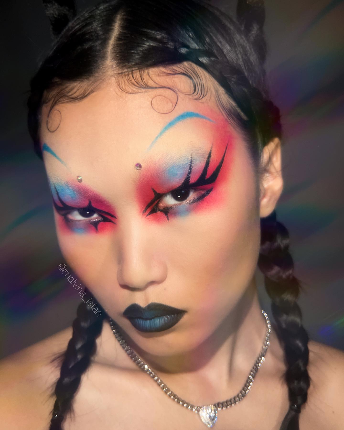 maquillaje punk de colores