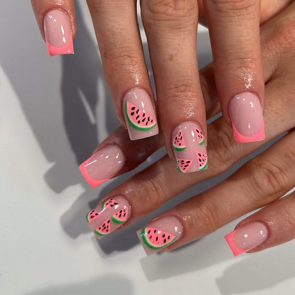 unhas de melancia rosa bebé