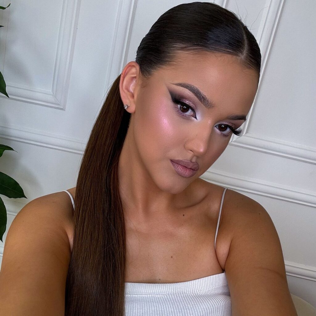 candy glowy dewy makeup