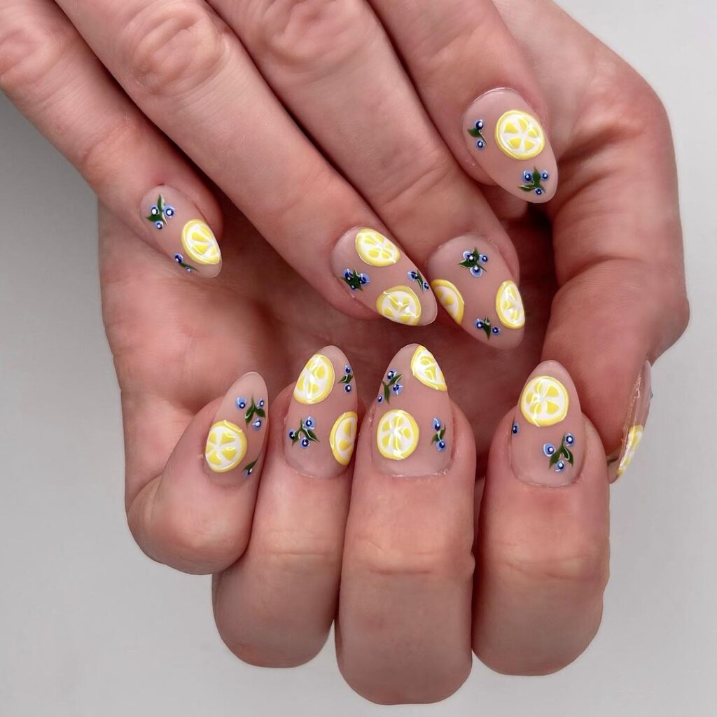 nail art al limone e mirtilli