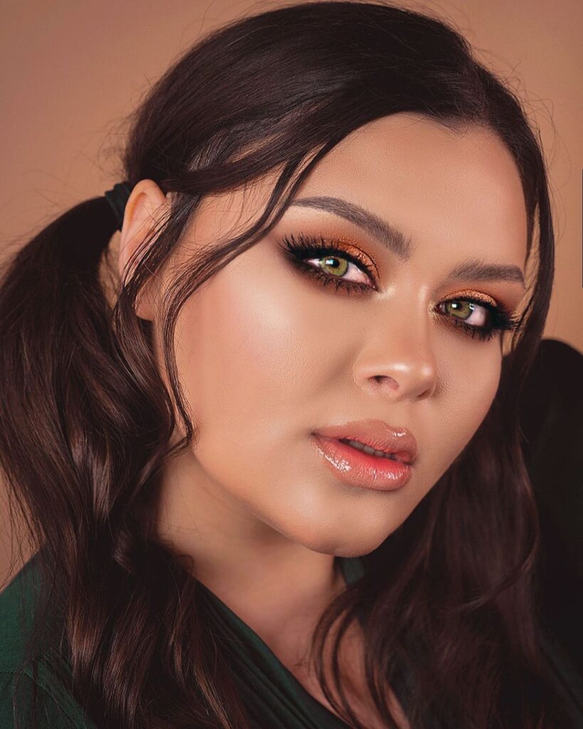 smokey eyes bronze makeup look 3