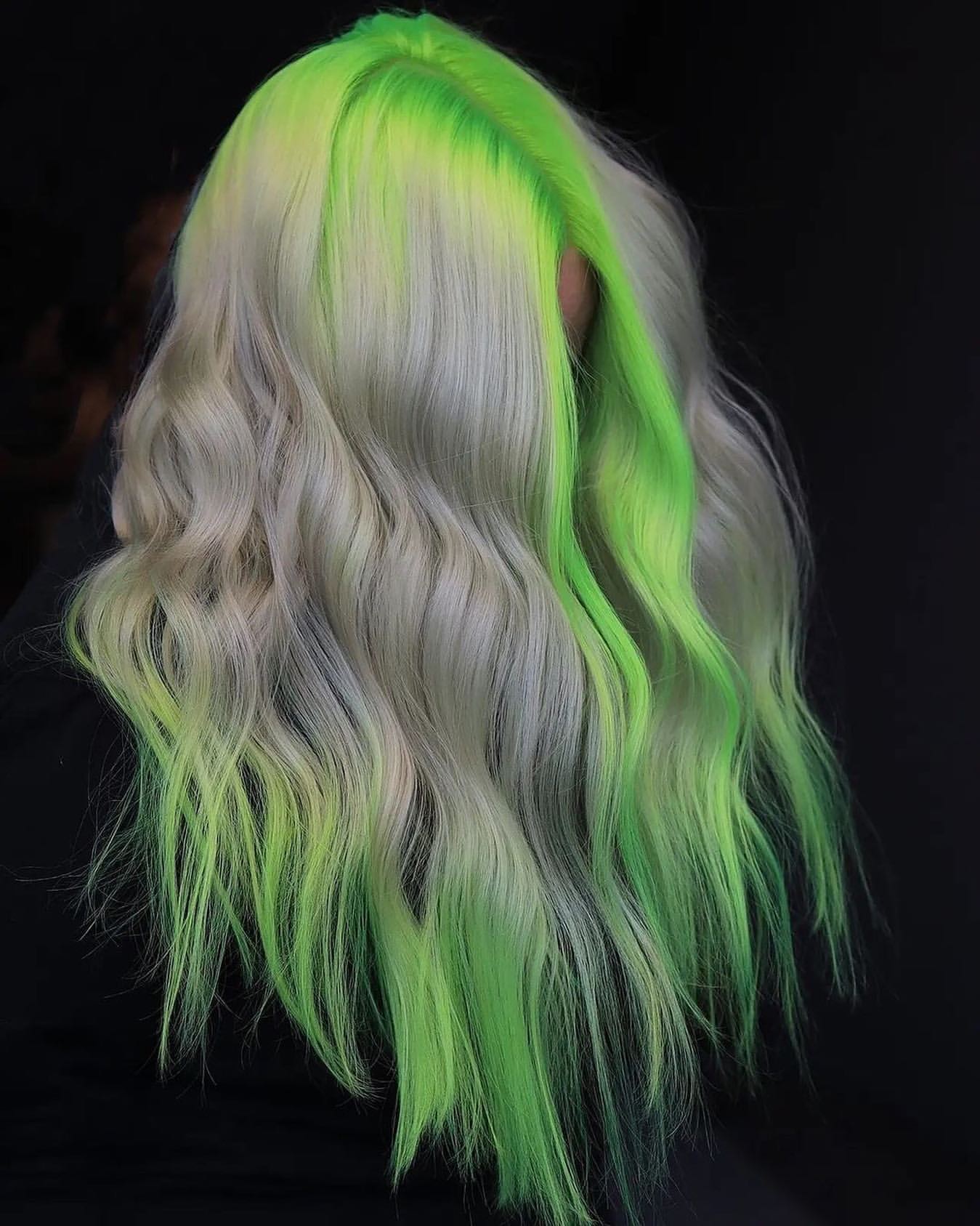 cabelo verde limoso