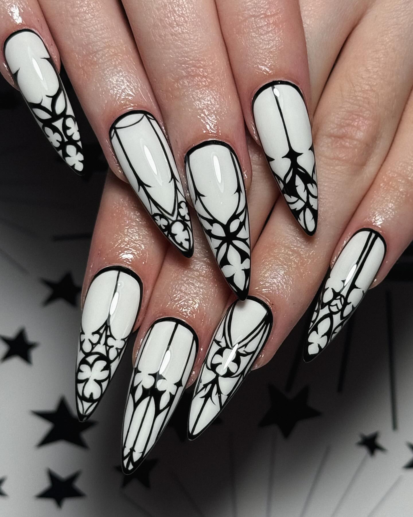 b&w goth nails